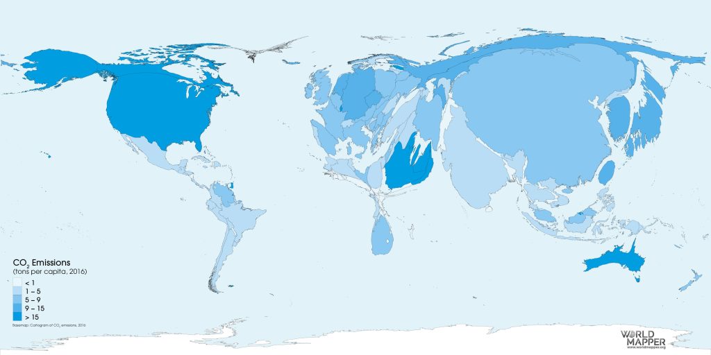 Weltkarte der fossilen CO2-Emissionen der Länder 2016 (ohne Entwaldung, die 11% der gesamten CO2-Emissionen ausmacht) – Das Kartogramm ist verzerrt, sodass die dargestellte Größe der Länder deren Gesamtemissionen zeigt, die Farbgebung zeigt die Pro-Kopf-Emissionen in den entsprechenden Ländern (Quelle: World Mapper)